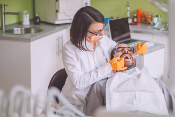 Best Broken or Cracked Tooth Emergency Dentist in Valatie, NY